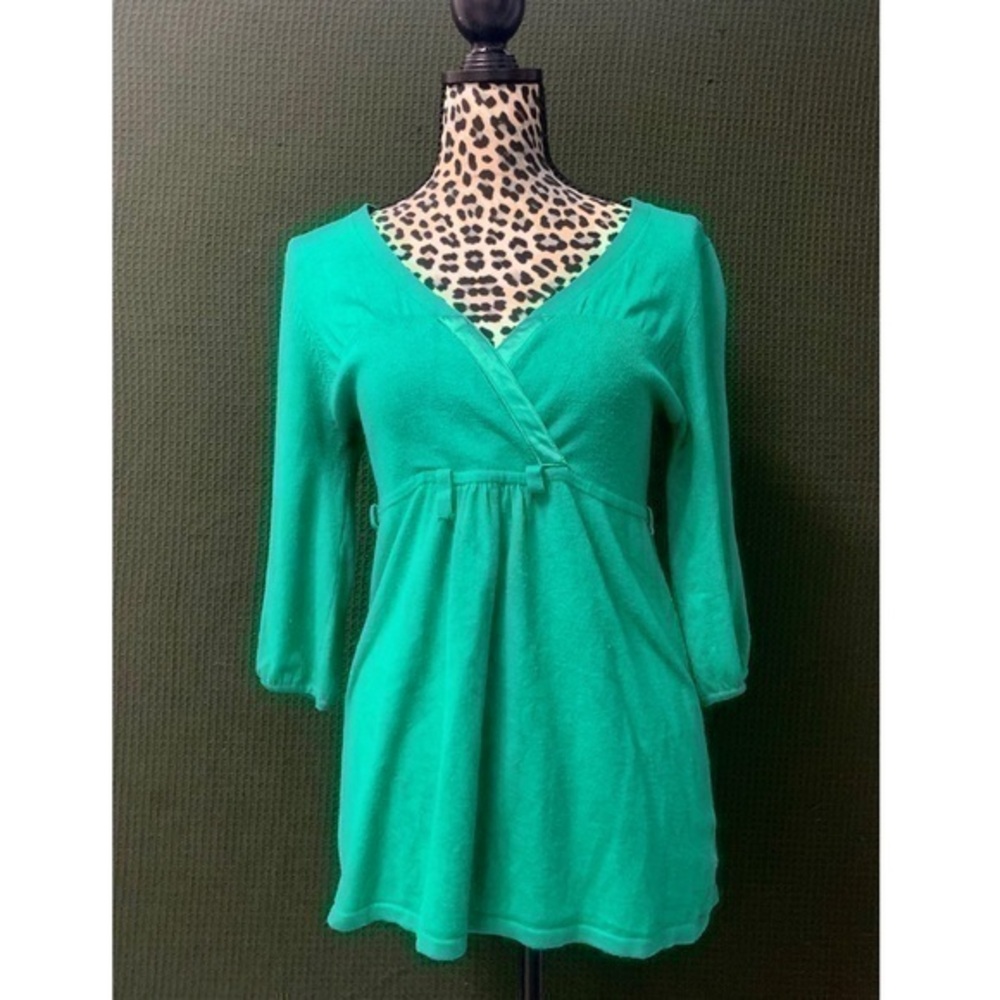 Uniform JPR Green 3/4 Sleeve Top